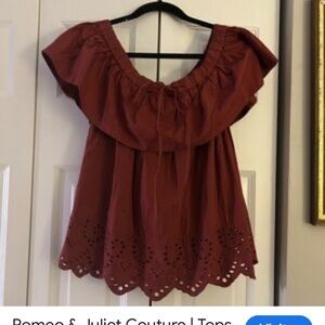 Romeo & Juliet Couture medium off shoulder top Medium M $145